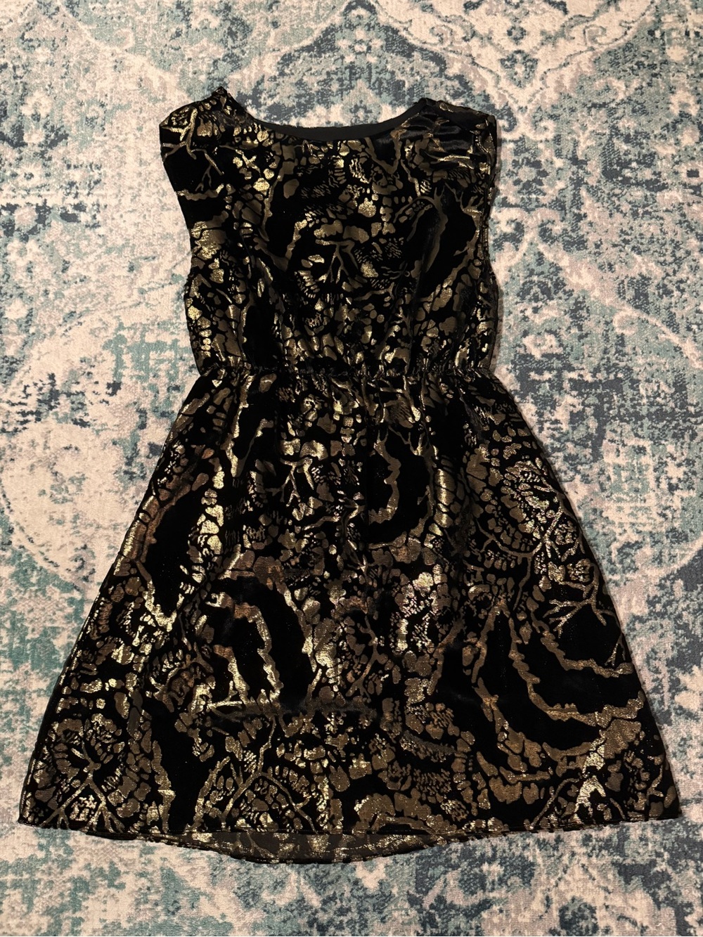 $495 USD Alice + Olivia Black Mini Dress with Gold Floral Brocade Size S